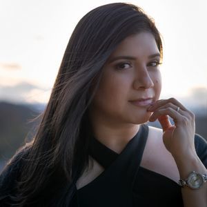 Meet your Posher, Daniela